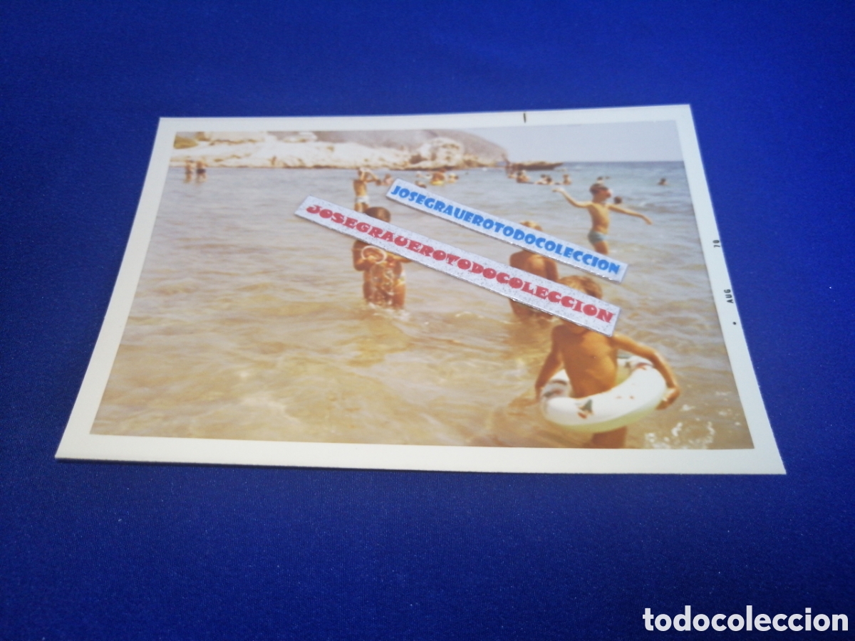 Fotograf&iacute;a antigua: PLAYA MODELOS EN BA&Ntilde;ADOR FLOTADOR FOTOGRAF&Iacute;A ANTIGUA