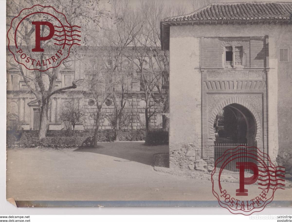 Fotograf&iacute;a antigua: FOTOGRAFIA ANTES DE 1900. ESPA&Ntilde;A SPAIN. GRANADA. PUERTA DEL VINO Y PALACIO. LINARES. 29X21CM