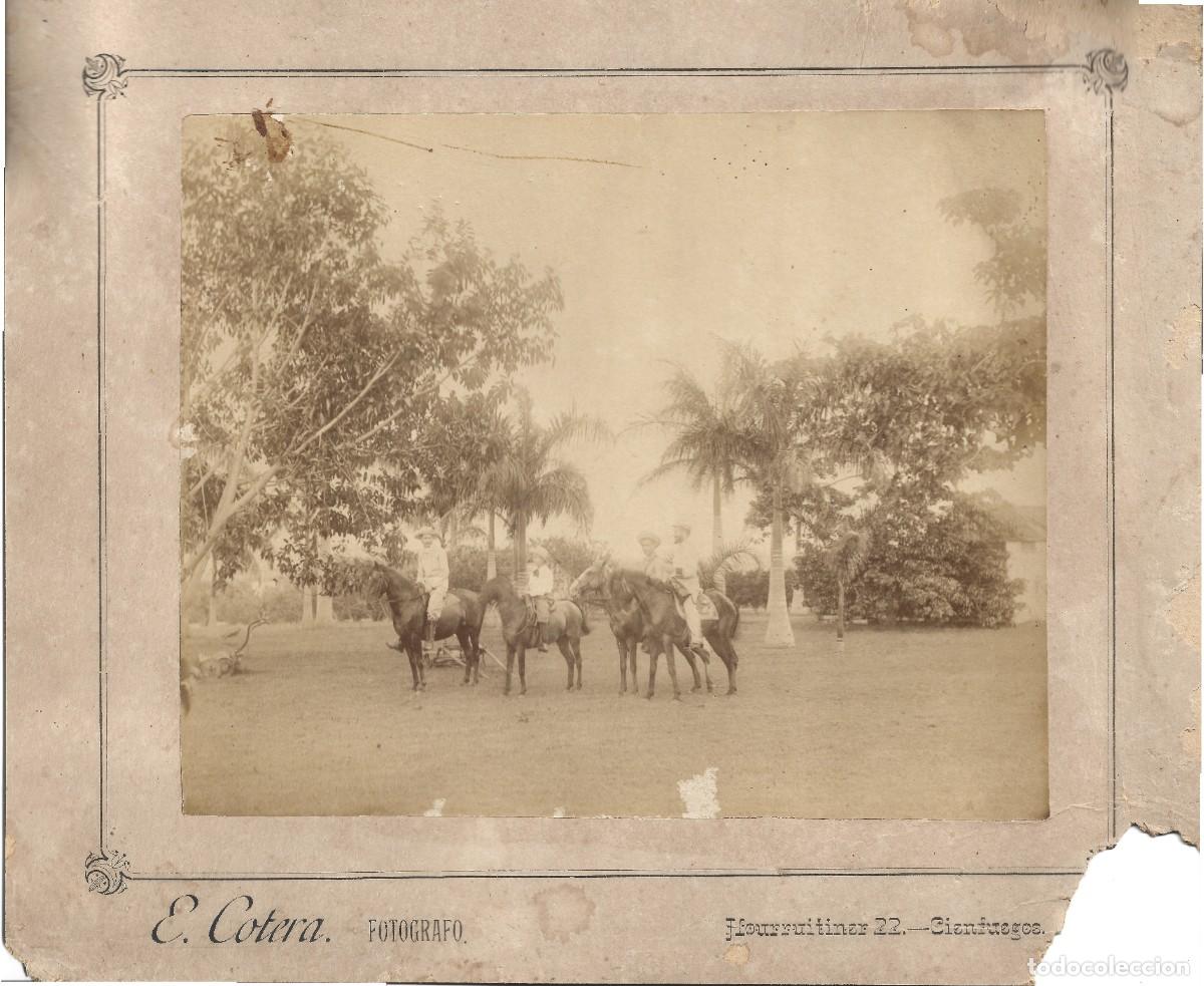 Fotograf&iacute;a antigua: 1880's Fotograf&iacute;a alb&uacute;mina E. COTERA Fot&oacute;grafo Cienfuegos Cuba Escena costumbrista gran format LEER