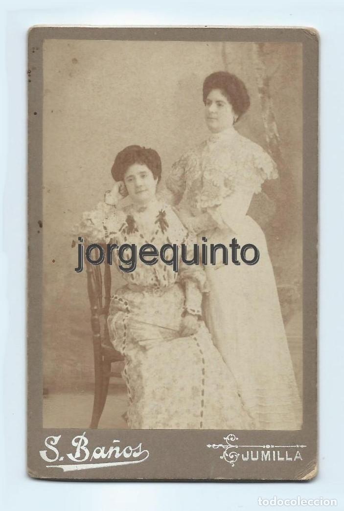 Fotograf&iacute;a antigua: JUMILLA, MURCIA. DO&Ntilde;A CARLOTA Y DO&Ntilde;A CARIDAD. FOT&Oacute;GRAFO SALVADOR BA&Ntilde;OS. JUMILLA, MURCIA. JA.