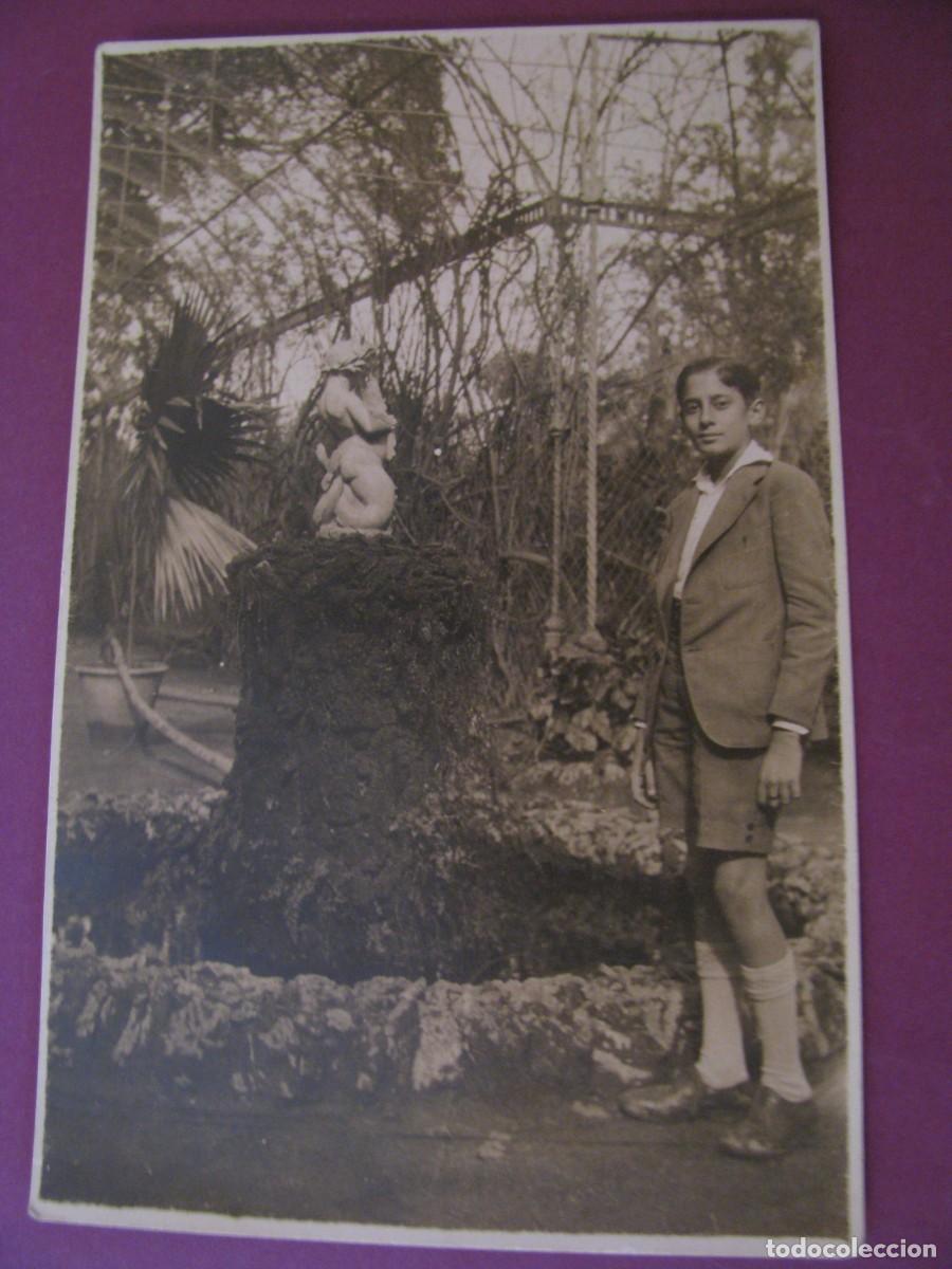 Fotograf&iacute;a antigua: ANTIGUA FOTO DE UN MUCHACHO. &iquest;CHURRIANA. PARQUE FINCA EL RETIRO?
