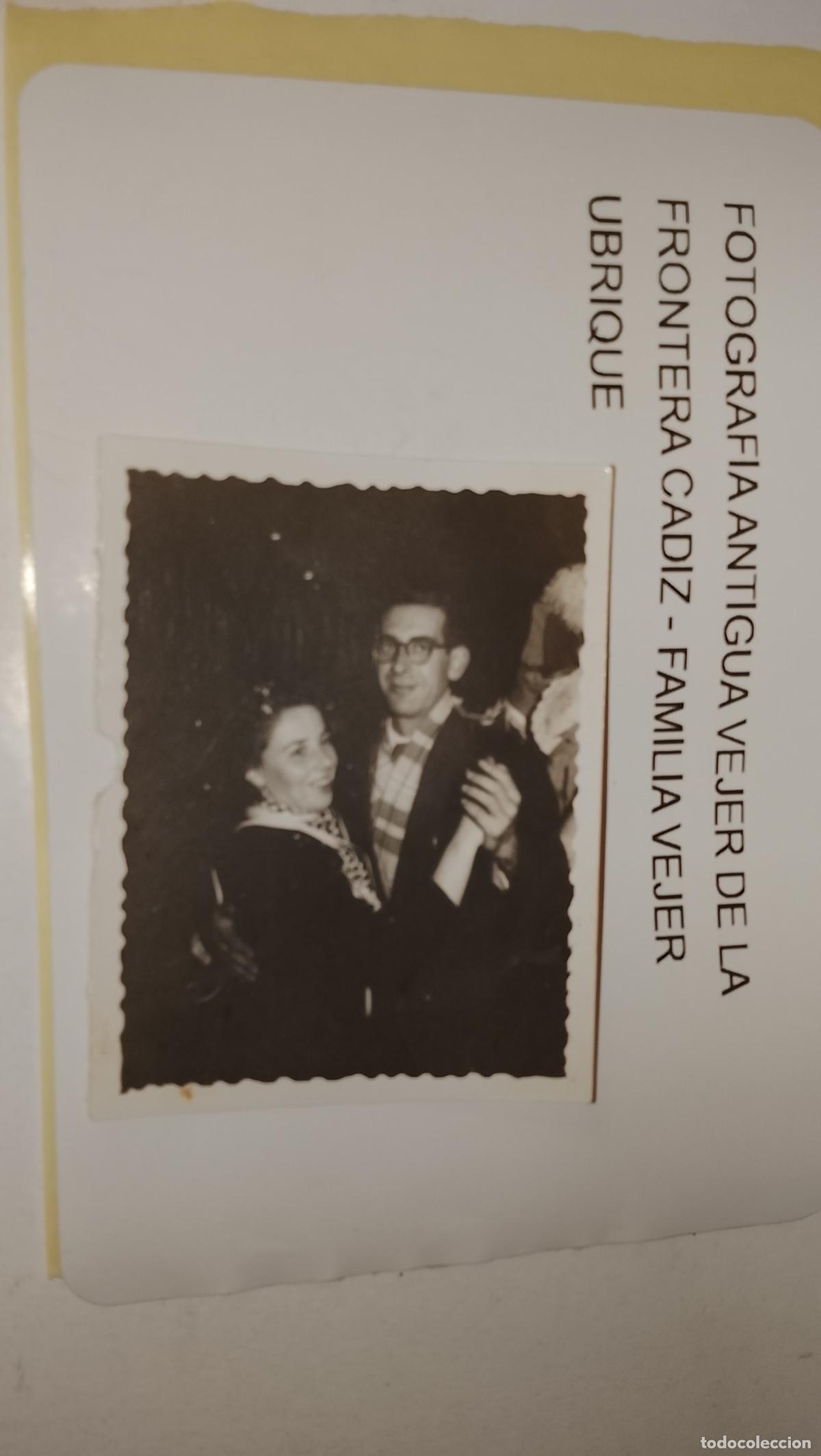 Fotograf&iacute;a antigua: FOTOGRAFIA ANTIGUA VEJER DE LA FRONTERA CADIZ - FAMILIA VEJER UBRIQUE - BAILE 1957