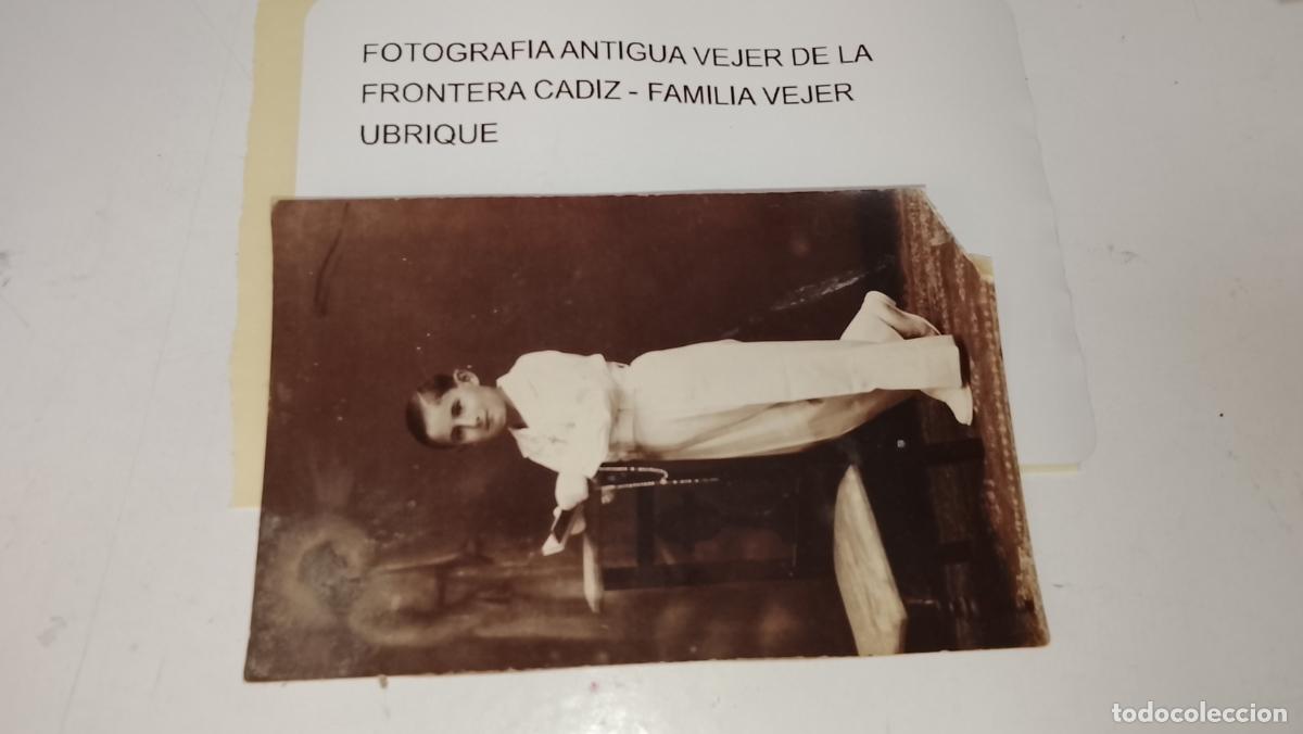 Fotograf&iacute;a antigua: FOTOGRAFIA ANTIGUA VEJER DE LA FRONTERA CADIZ - FAMILIA VEJER UBRIQUE - TARJETA POSTAL COMUNION
