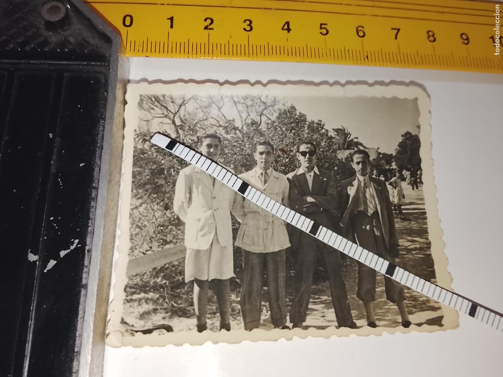 Fotografia antica: FOTOGRAFIA ANTIGUA FAMILIA VEJER - UBRIQUE - CADIZ - JOVENES EN EL CAMPO