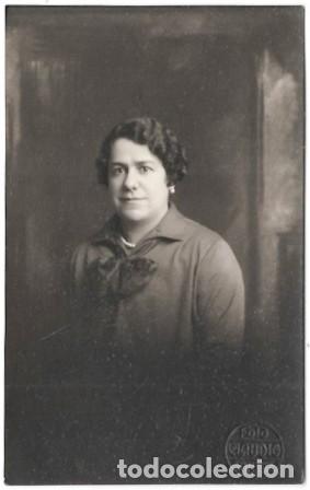 Fotograf&iacute;a antigua: FOTOGRAFIA DE SE&Ntilde;ORITA RETRATO SOBRE 1930 FOTO CLAUDIO - SANTANDER - ALBUMINA-4230
