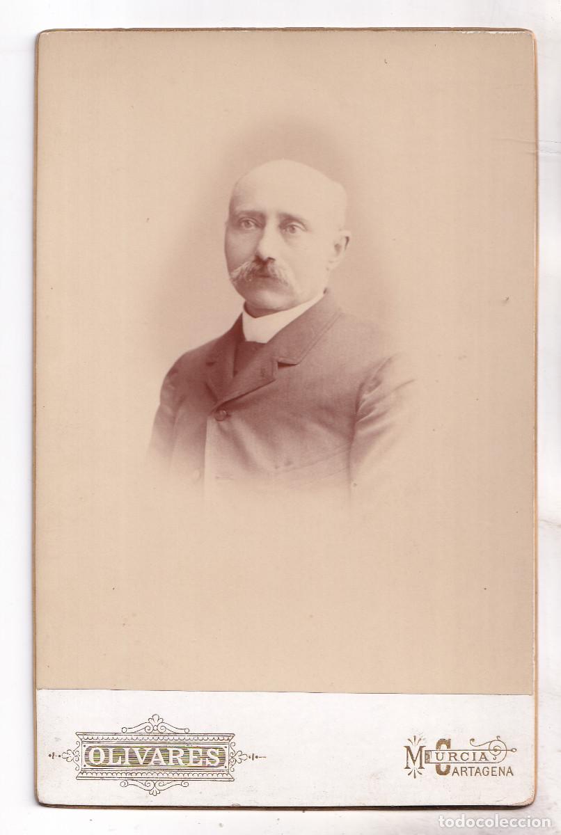 Fotograf&iacute;a antigua: FOTOGRAF&Iacute;A. SE&Ntilde;OR CON BIGOTE. FOT&Oacute;GRAFO J. V. OLIVARES. CARTAGENA. MURCIA