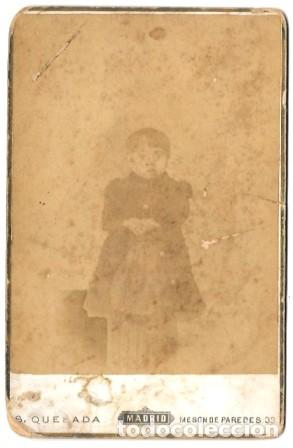 Fotograf&iacute;a antigua: FOTO DE NI&Ntilde;A DE CUERPO ENTERO DESLUCIDA. . FOTO S. QUESADA MADRID A&Ntilde;O 1890 - ALBUMINA-4237