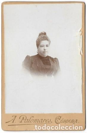 Fotograf&iacute;a antigua: FOTO RETRATO SE&Ntilde;ORA. FOTO A. PALOMARES SOBRE 1885 (CORDOBA). IMPRESO EN REVERSO - ALBUMINA-4246