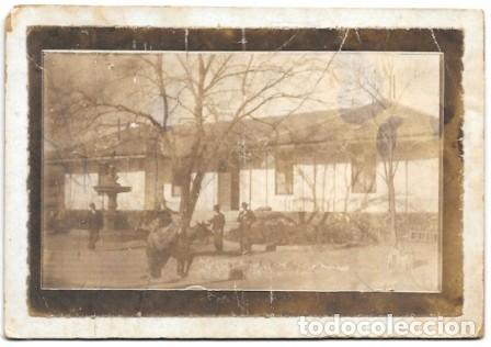 Fotograf&iacute;a antigua: FOTOGRAFIA PATIO EXTERIOR DE UN PUEBLO. SOBRE 1930. - ALBUMINA-4261