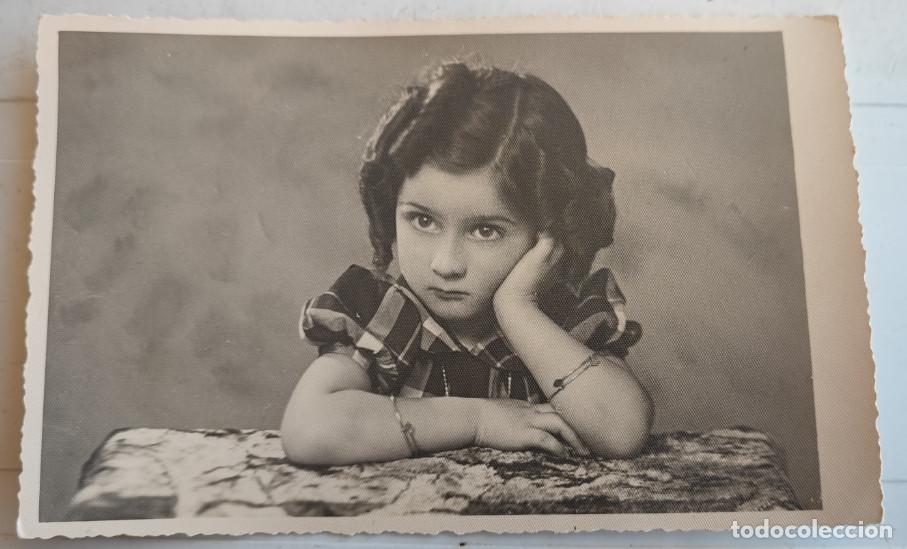 Fotografia antica: BONITA FOTOGRAFIA ANTIGUA DE UNA NI&Ntilde;A, 13,5 X 8,5 CM