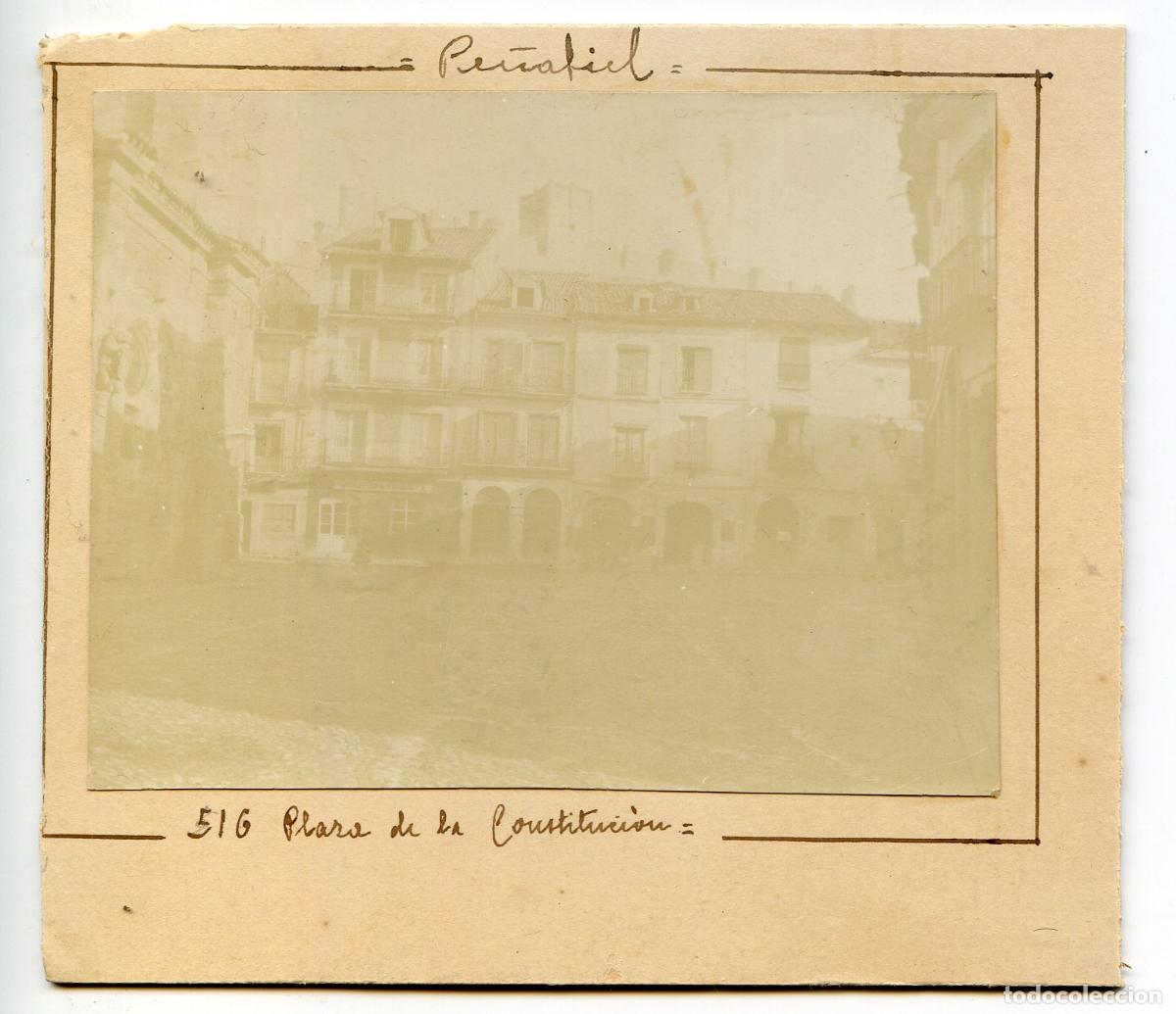 Fotograf&iacute;a antigua: Pe&ntilde;afiel, Valladolid. Plaza de la Constituci&oacute;n. Circa 1906