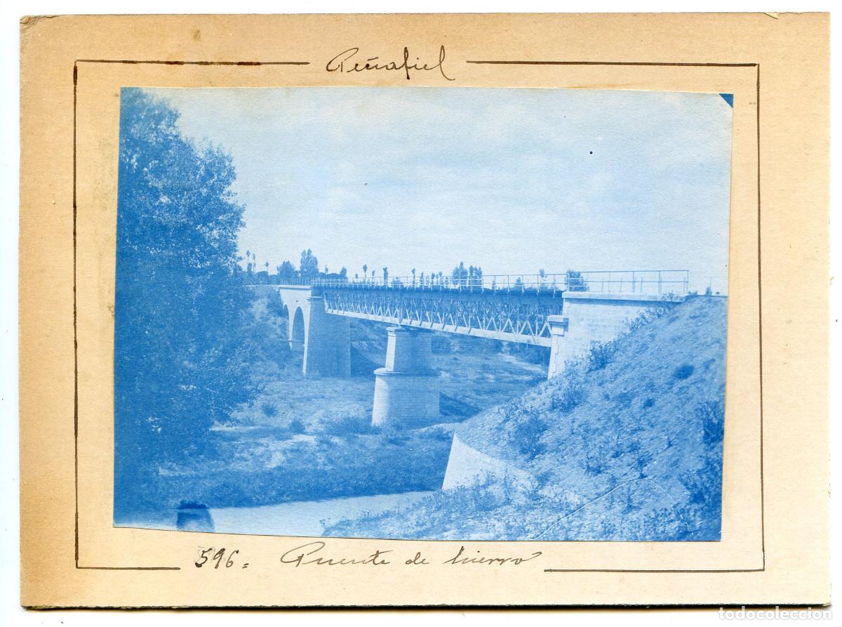 Alte Fotografie: Pe&ntilde;afiel, Valladolid. Puente de hierro del ferrocarril. Circa 1906. Cianotipo