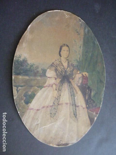 Alte Fotografie: RETRATO DE DAMA ALBUMINA ILUMINADA HACIA 1865 17 X 23 CM