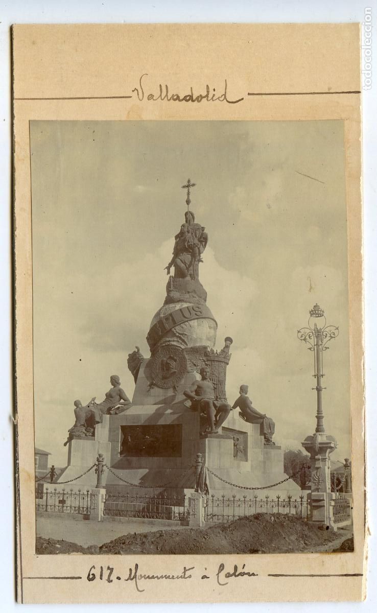 Fotografia antica: Valladolid, Monumento a Col&oacute;n, circa 1905.
