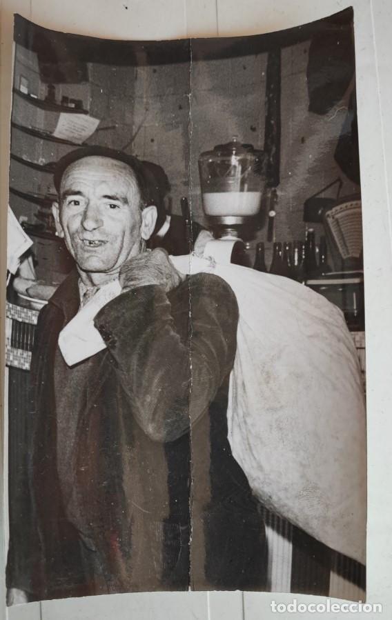 Alte Fotografie: EL TIO DEL SACO, DIA DEL SORTEO DE LA LOTERIA DE NAVIDAD, MURCIA 1968, FOTOGRAFIA ANTIGUA, 17 X 11,5