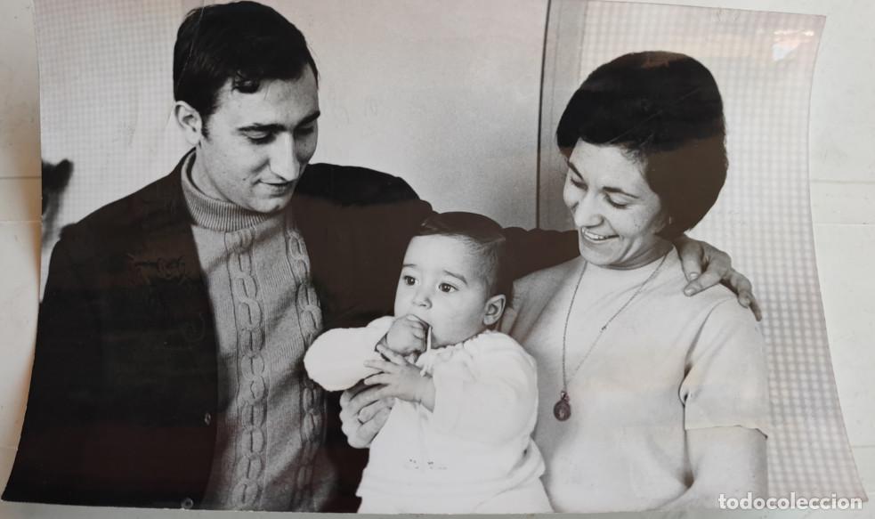 Fotograf&iacute;a antigua: PERSONAS A IDENTIFICAR, MURCIA 22 DE DICIEMBRE DE 1968, FOTOGRAFIA ANTIGUA, FOTO TOMAS, 18,5 X 12 CM