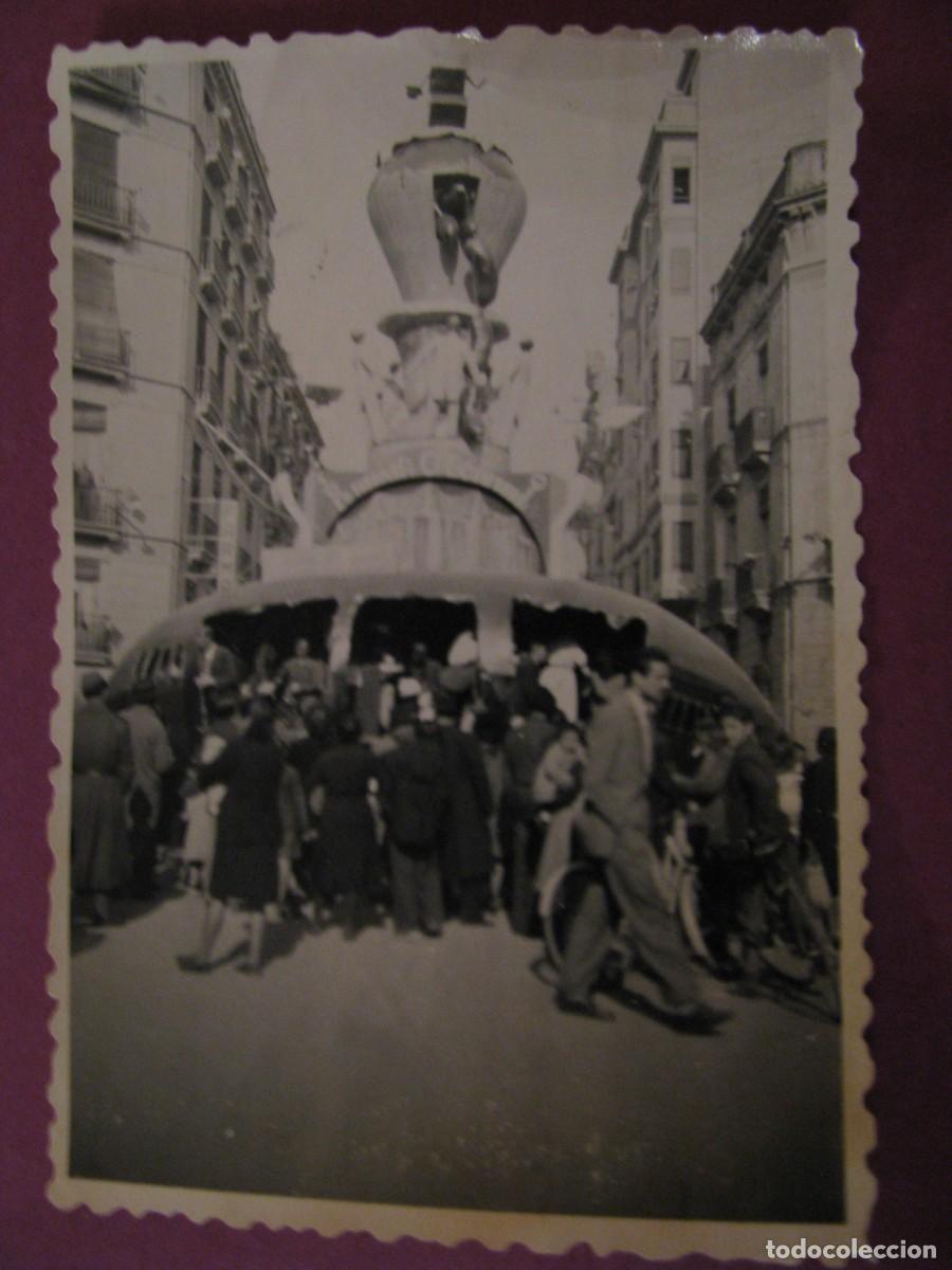 Fotograf&iacute;a antigua: FOTO DE FALLAS DE VALENCIA. A&Ntilde;O 1945? 8,5X6 CM