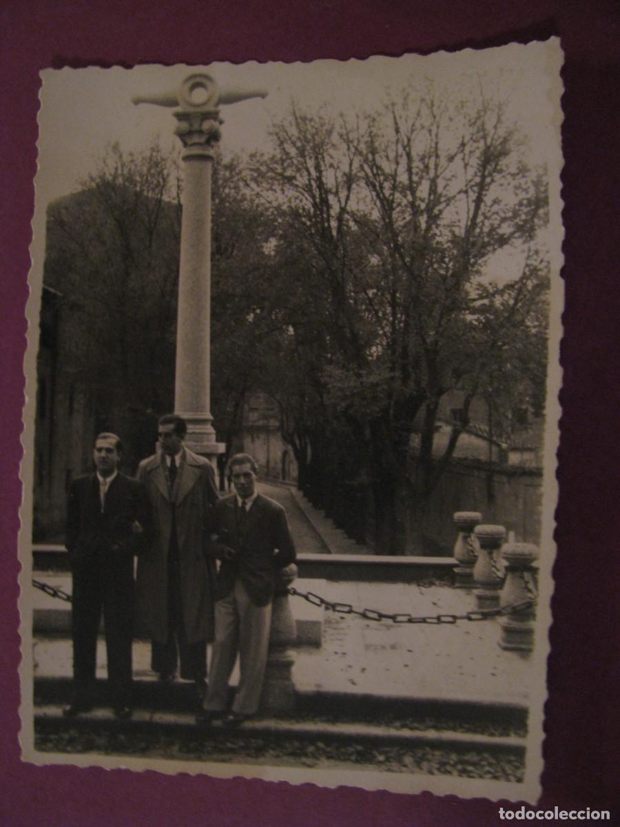 Fotograf&iacute;a antigua: FOTO DE SALAMANCA. CRUZ DE LOS CAIDOS. FOTO HORNA. A&Ntilde;OS 1940 O 50. 8,5X6 CM