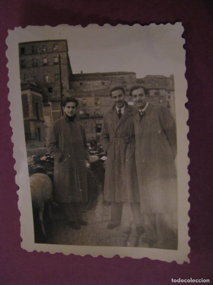 Fotograf&iacute;a antigua: FOTO DE SALAMANCA. SIN IDENTIFICAR EL LUGAR. A&Ntilde;OS 1940 O 50. 6,5X4 CM