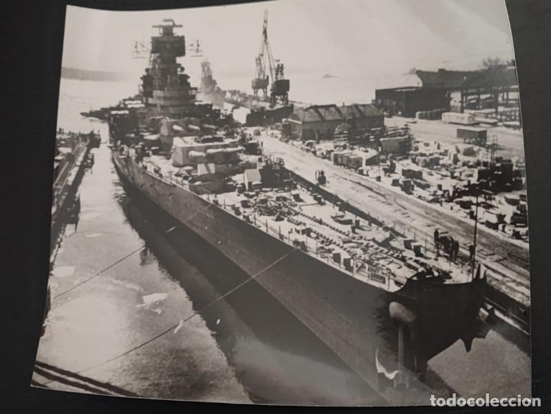 Fotograf&iacute;a antigua: EL BARCO NUEVA JERSEY DE LOSS ESTADOS UNIDOS SALE HACIA VIETNAM, TELEFOTO 16 X 14 CM