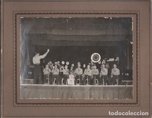 Fotograf&iacute;a antigua: BANDA MILITAR ACTUANDO. SIN FECHA, ENTRE 1939-1950 - ALBUMINA-4277