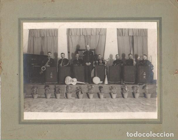 Fotograf&iacute;a antigua: BANDA MILITAR ACTUANDO. SIN FECHA, SOBRE 1936 - ALBUMINA-4278