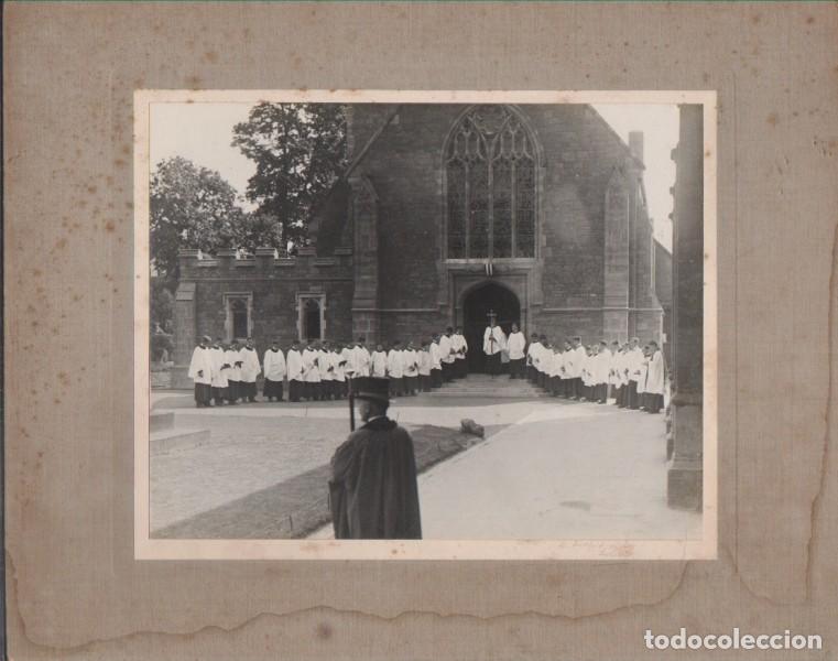 Fotograf&iacute;a antigua: GRUPO STONYHURTS COLLEGE, ST. PETER'S CHURCH - SIN FECHA - ALBUMINA-4280