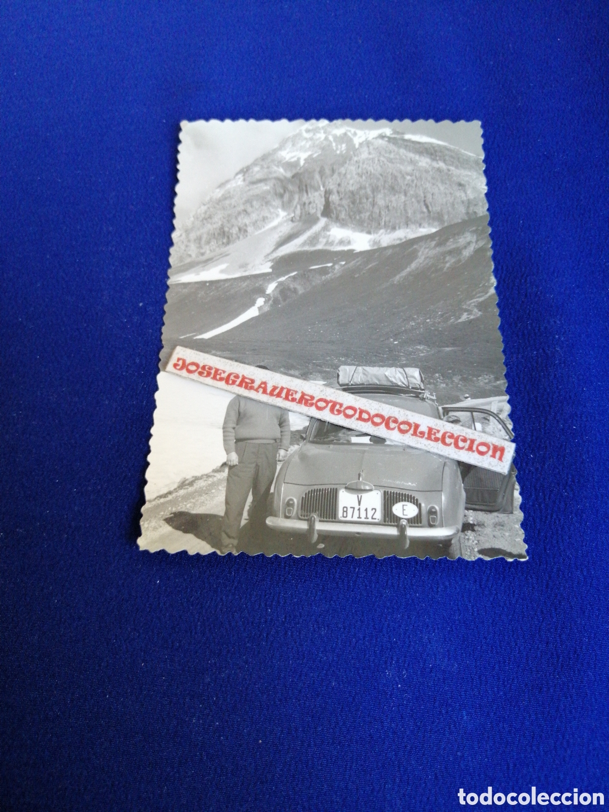 Fotograf&iacute;a antigua: RENAULT DAUPHINE CON PORTA EQUIPAJE COCHE-PUERTO ALBULA (SUIZA)1962 FOTOGRAF&Iacute;A ANTIGUA SIGLO PASADO