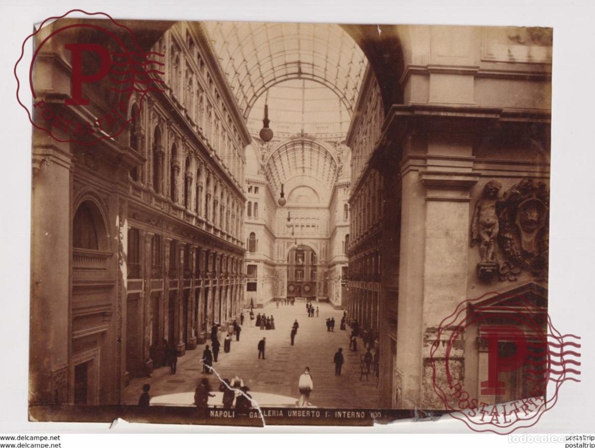Fotograf&iacute;a antigua: ITALIA NAPOLI GALLERIA UMBERTO I INTERNO TEAR ON BOTTOM SEE SCAN 25*20CM PHOTOGRAPHIE