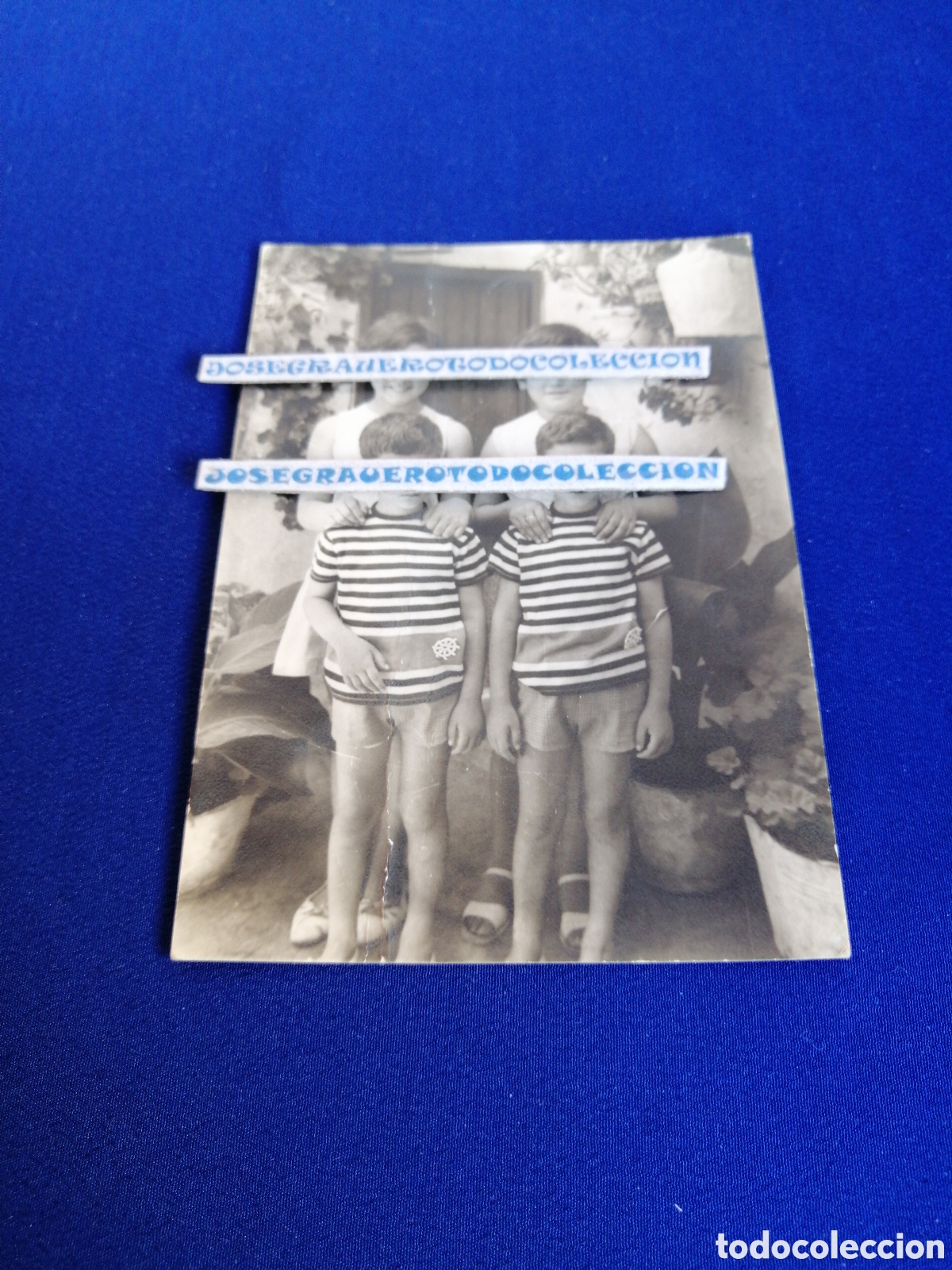 Fotograf&iacute;a antigua: NI&Ntilde;OS GEMELOS MODELOS POSANDO FOTOGRAF&Iacute;A ANTIGUA SIGLO PASADO