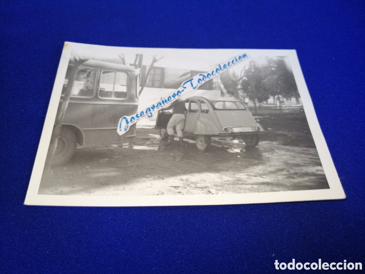 Fotograf&iacute;a antigua: CITROEN 2CV FOTOGRAF&Iacute;A ANTIGUA SIGLO PASADO