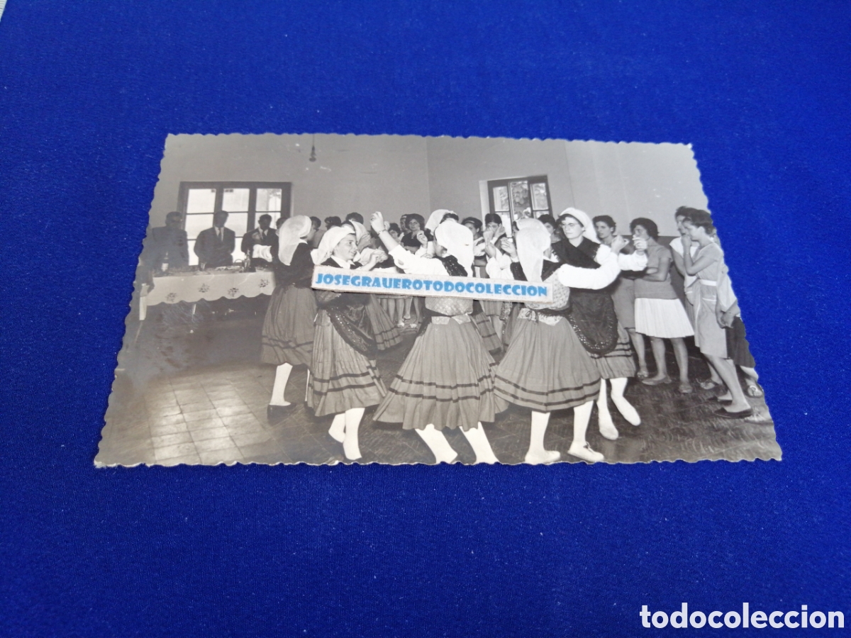 Fotograf&iacute;a antigua: ESCUELA HOGAR CURSO 1963- 64 (TURON) SELLO FOTOGR&Aacute;FICO FOTO MU&Ntilde;IZ (VISTAALEGRE) TURON - ASTURIAS