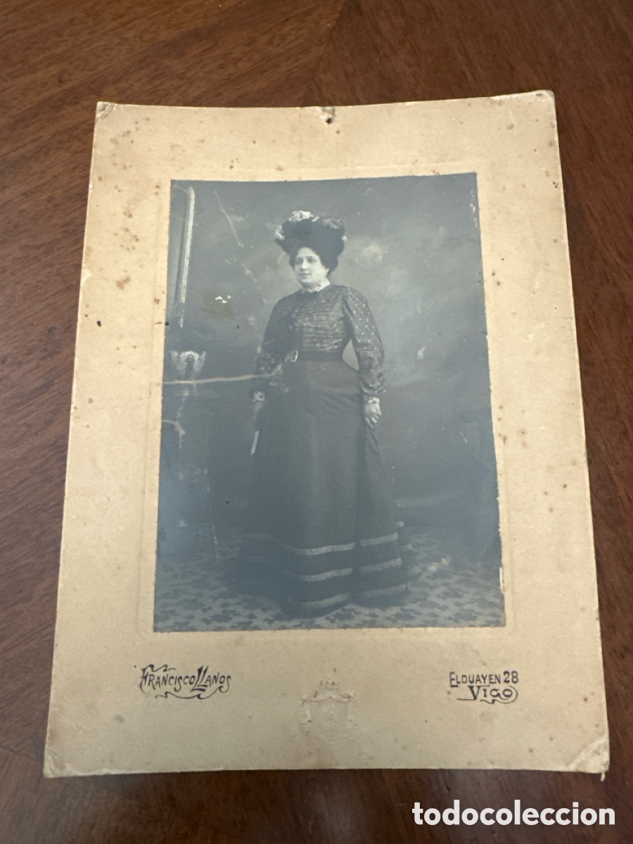 Fotograf&iacute;a antigua: FOTOGRAF&Iacute;A FINALES SIGLO XIX DE FRANCISCO LLANOS VIGO - CHICA CON VESTIDO DE &Eacute;POCA