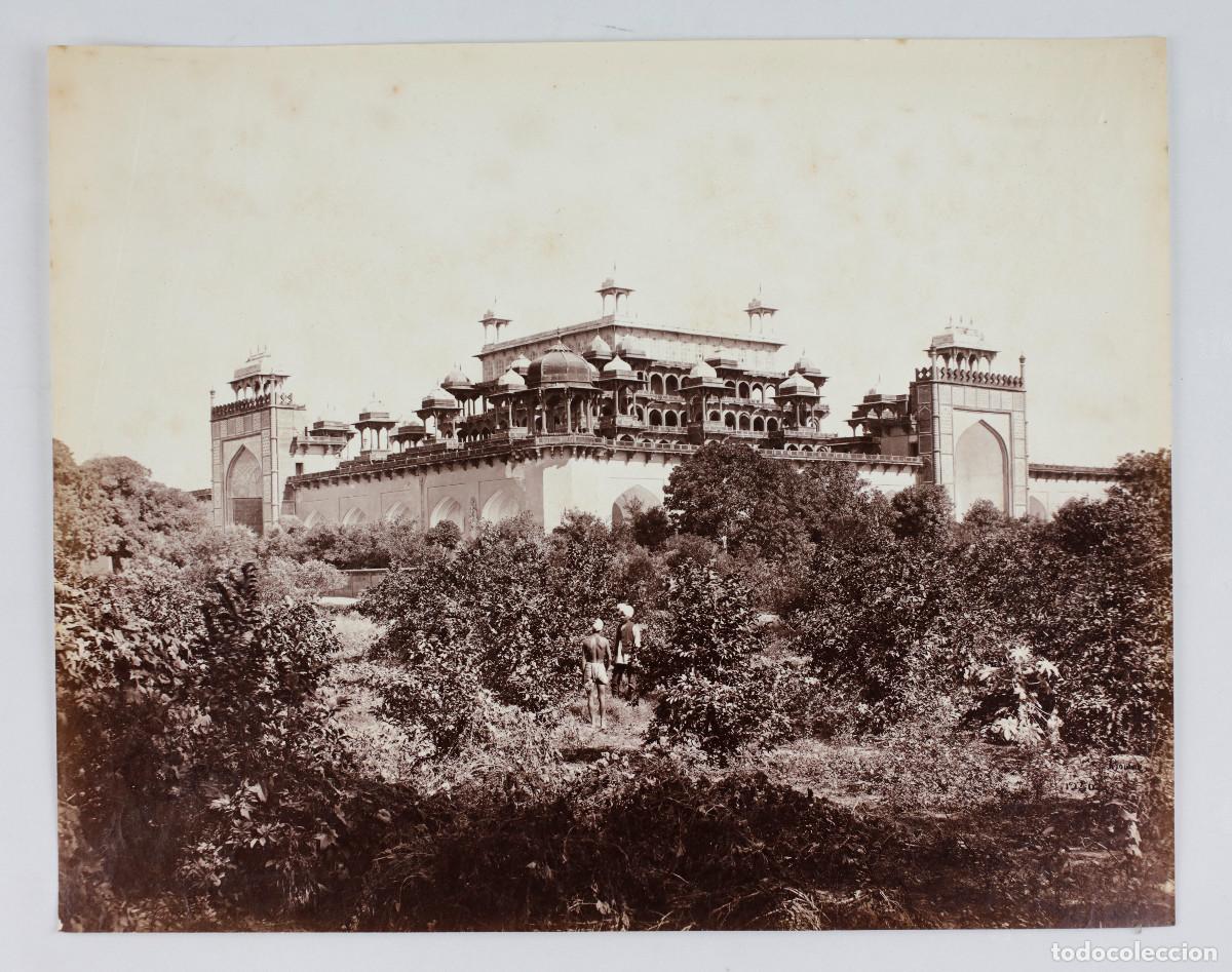 Fotograf&iacute;a antigua: Sopur, Kashmir, mausoleum of Akbar. India. Foto: Samuel Bourne. 1864-1866.