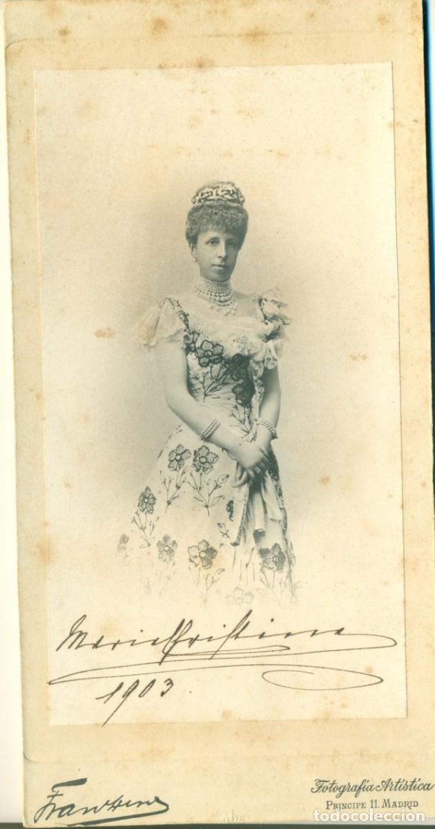Fotograf&iacute;a antigua: REINA DE ESPA&Ntilde;A MARIA CRISTINA DE HABSBURGO. FIRMADA EN 1903. GRAN TAMA&Ntilde;O. MUY RARA.