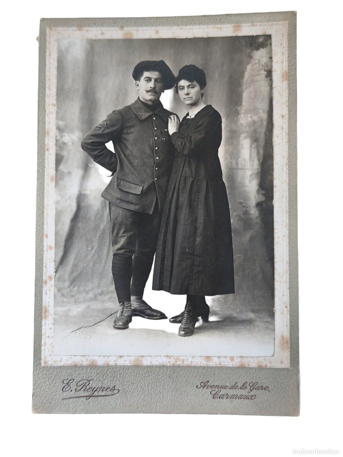 Fotograf&iacute;a antigua: Fotograf&iacute;a Antigua Militar Franc&eacute;s Pareja Carmaux Ed Reynes A&ntilde;o 1918 Cabinet 16x10,5 cm