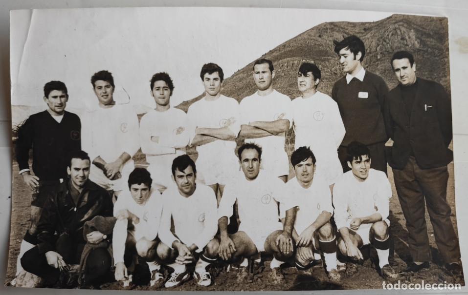 Fotograf&iacute;a antigua: EQUIPO DE FUTBOL DE STYL ZOLERRA, JUAN, CERVANTES, SEGURA, POMARES, LOPEZ, ORIENTE, ROMERO, SABATER,
