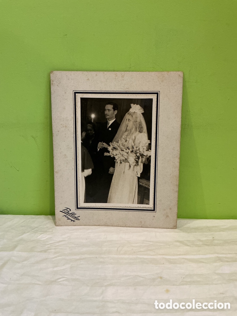 Fotografia antiga: Retrato de novios, Bellido, Barcelona, hacia 1940&ndash;1950