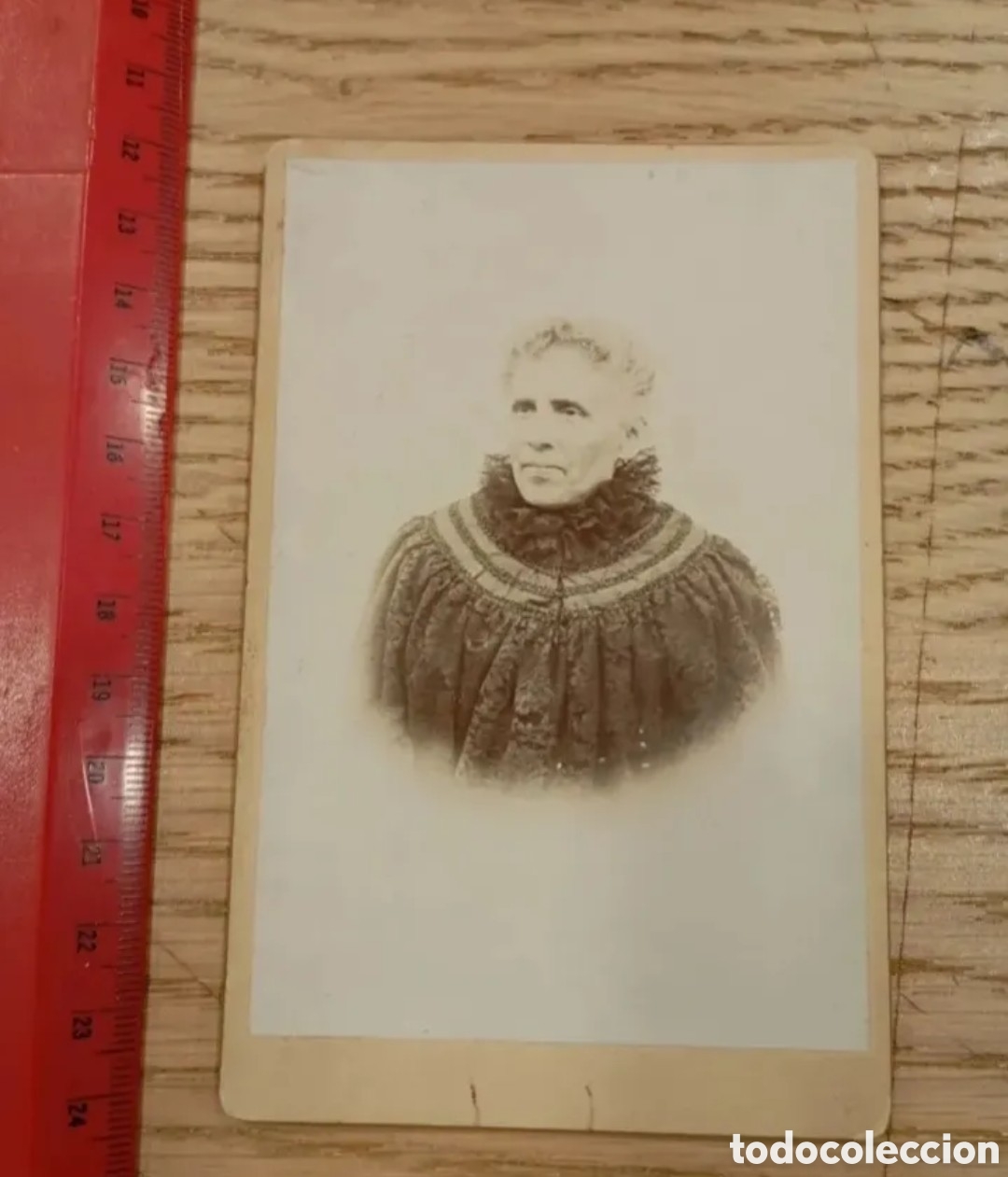 Fotograf&iacute;a antigua: ANTIGUA FOTOGRAF&Iacute;A DE UNA MUJER ANCIANA - FOT&Oacute;GRAFO ALONSO MART&Iacute;N, CANARIAS