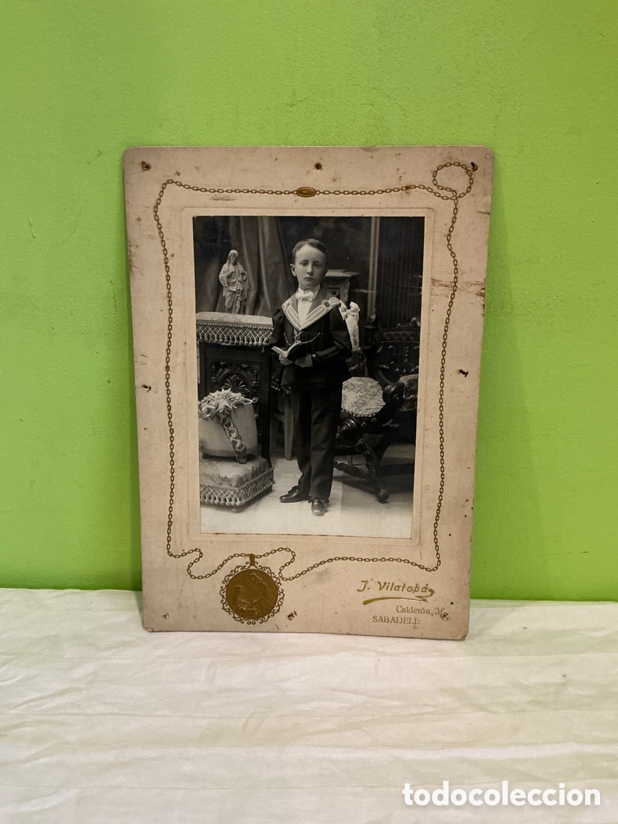Photographie ancienne: Fotograf&iacute;a de comuni&oacute;n J. Vilatob&agrave;, Sabadell &ndash; Hacia 1910