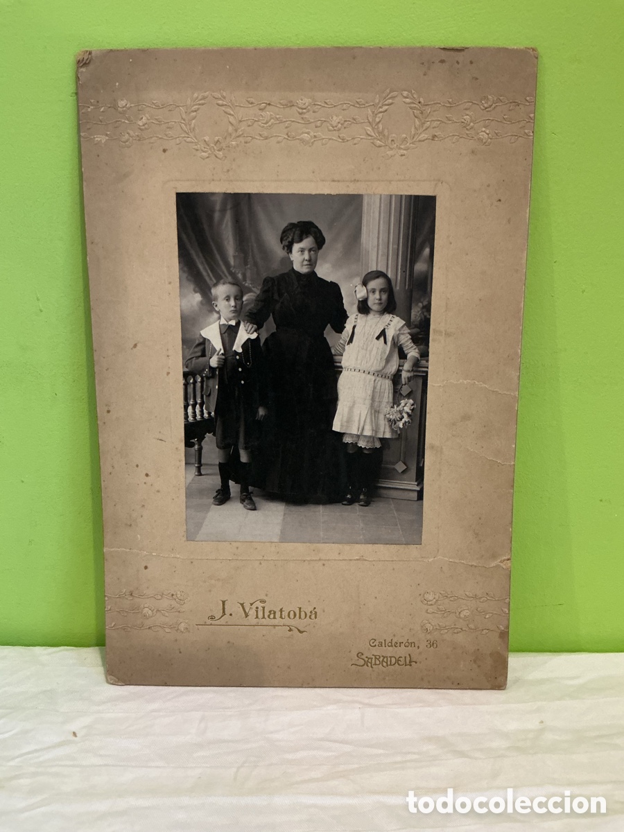 Fotografia antica: Retrato familiar J. Vilatob&agrave;, Sabadell &ndash; Hacia 1910