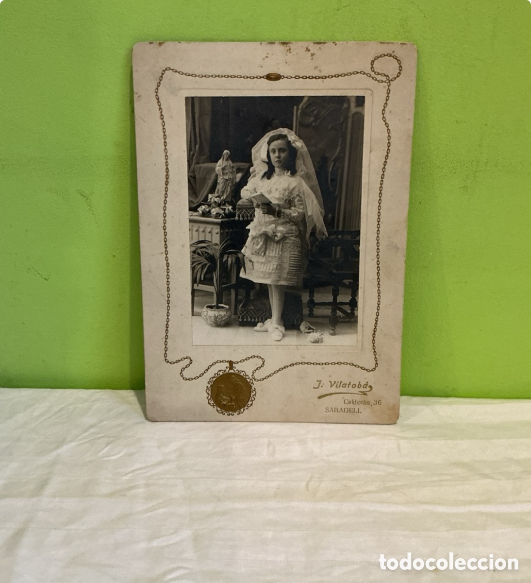 Fotografia antica: Ni&ntilde;a de comuni&oacute;n J. Vilatob&agrave;, Sabadell &ndash; Hacia 1910