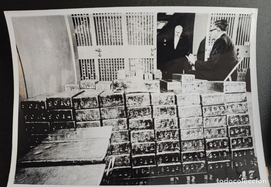 Antique Photography: EL ORO DEL BANCO DE LA RESERVA FEDERAL, NUEVA YORK A&Ntilde;OS 60, TELEFOTO