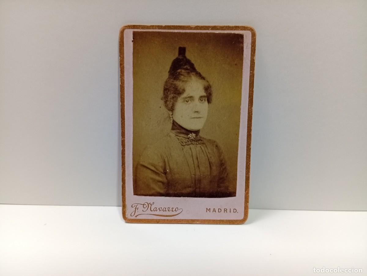 Fotografia antica: FOTOGRAF&Iacute;A ANTIGUA ALBUMINA. RETRATO ESTUDIO SE&Ntilde;ORA. FOTO-F. NAVARRO, MADRID.