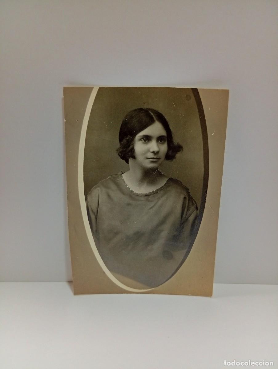 Fotografia antica: FOTOGRAF&Iacute;A ANTIGUA ALBUMINA. RETRATO ESTUDIO SE&Ntilde;ORITA.