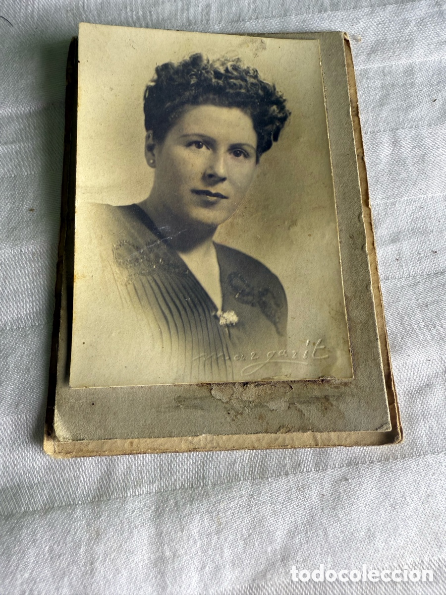Fotograf&iacute;a antigua: Antigua fotograf&iacute;a retrato de dama. Original de estudio. A&ntilde;os 1920-1930.