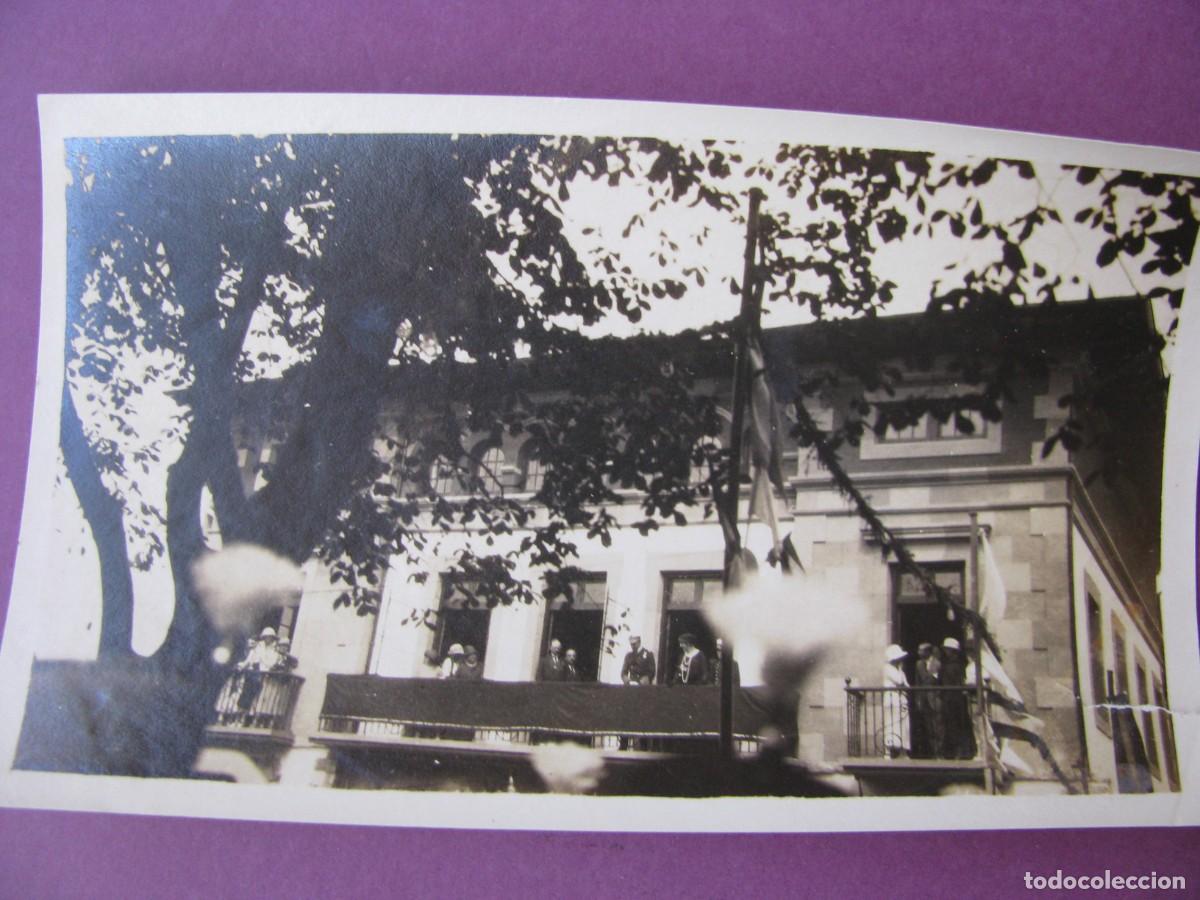 Fotograf&iacute;a antigua: FOTO ORIGINAL 1922 COMITIVA OFICIAL AUTORIDADES FLOTILLA. PASAJES GUIPUZCOA 11X6,5CM