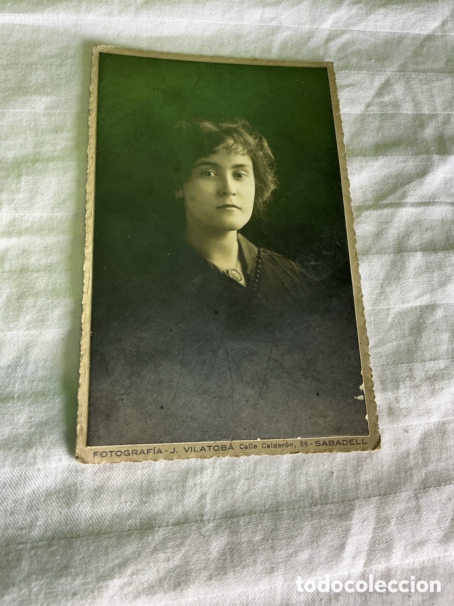 Fotograf&iacute;a antigua: Postal fotogr&aacute;fica de mujer. J. Vilatob&agrave;, Sabadell.