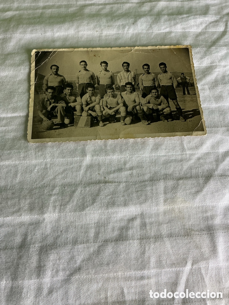 Fotograf&iacute;a antigua: Antigua fotograf&iacute;a equipo de f&uacute;tbol &ndash; Fotograf&iacute;a Film Jos&eacute; Arr&aacute;n Barcelona &ndash; A&ntilde;os 40-50