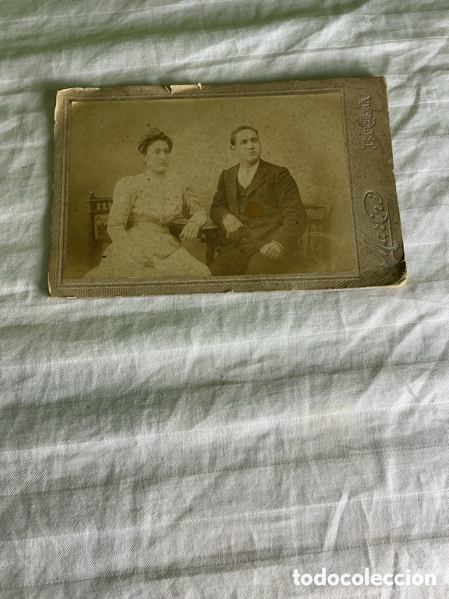 Fotograf&iacute;a antigua: Antigua fotograf&iacute;a de pareja &ndash; Estudio Marin&eacute; Barcelona &ndash; 1900-1915